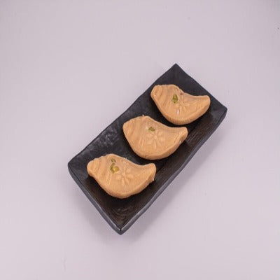 Ganguram Nolen Gurer Shankh Sandesh | India Cuisine